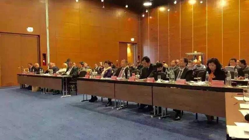 企业并购咨询：收费标准与方式揭秘**